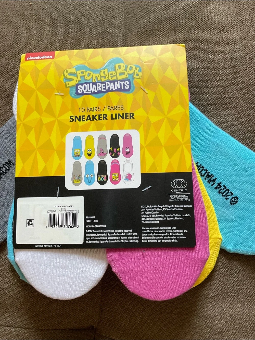 Assorted Stay Put Liner Socks Packs in Different Motifs